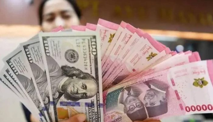 Nilai Tukar Rupiah Melemah, Jebol Hingga Rp18.000 Per Dolar AS